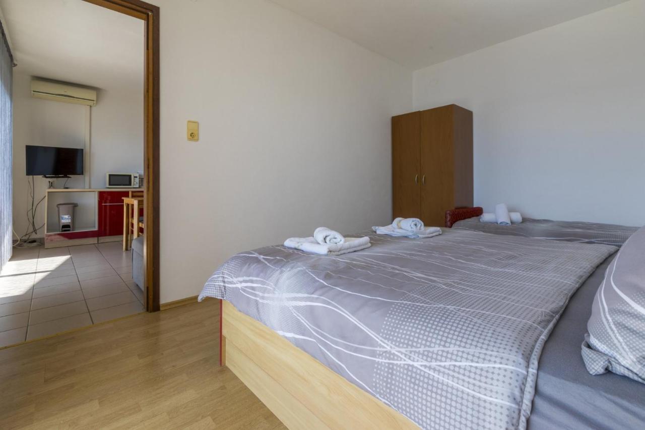 Kostrencic Apartment ซริกเวนิซา ภายนอก รูปภาพ
